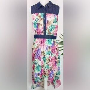 LUXOLOGY SLEEVELESS DARK DENIM AND FLORAL PRINT HI LOW FITTED DRESS SIZE 4